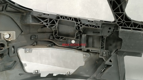 Zderzak przód Mercedes C klasa W204 204 AMG lift 11-14