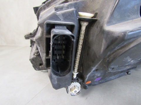 LAMPA PRZÓD MERCEDES W213 FULL LED MULTIBEAM NIEBIESKI HYBRID 16-20 RH A2139064804