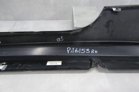 Listwa progowa prawa Mercedes C 205 Coupe AMG 14-