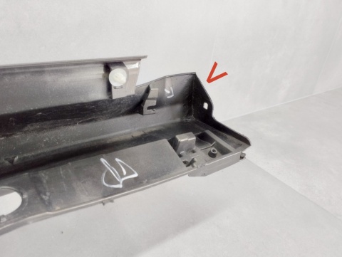 Listwa progowa lewa Toyota Yaris 4 IV 20- Mazda 2 22- Hybrid