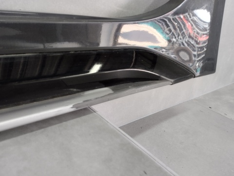 Listwa progowa lewa Kia Proceed 3 GT Line 19-