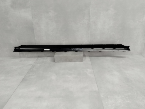 Listwa zderzaka tył tylna Audi Q8 S LINE S-Line 4M8 23- lift