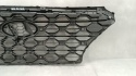 Grill atrapa zderzaka przód Hyundai Santa Fe IV 18- 20