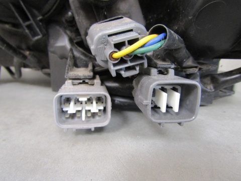 LAMPA PRZÓD MITSUBISHI ASX LIFT ZWYKŁA 12-19 RH PRAWA