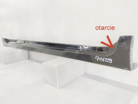 Listwa progowa lewa Lexus CT200H ct 200 h próg 10-22