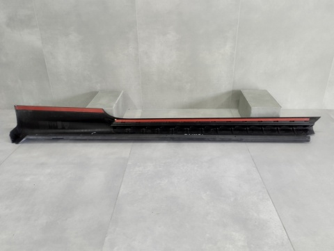 Listwa progowa lewa Opel Corsa E OPC GSI 14- 3d