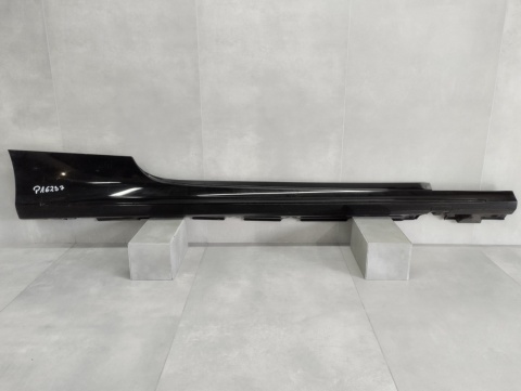 Listwa progowa prawa Mercedes C 205 CABRIO AMG 14-