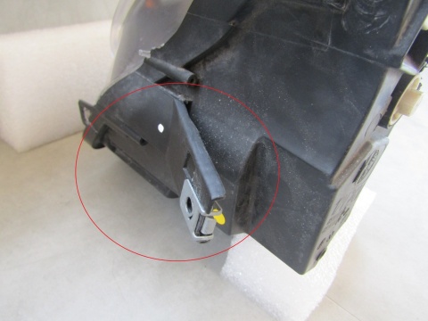LAMPA PRZÓD ALFA ROMEO MITO LIFT CARBON ZWYKŁA SOCZEWKA LH 08-18 50540106