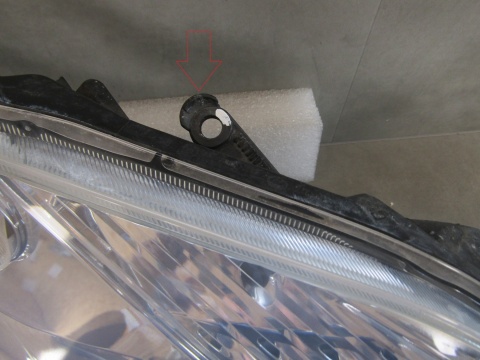 LAMPA PRZÓD TOYOTA PRIUS III 3 ZWYKŁA SOCZEWKA 09- RH PRAWA
