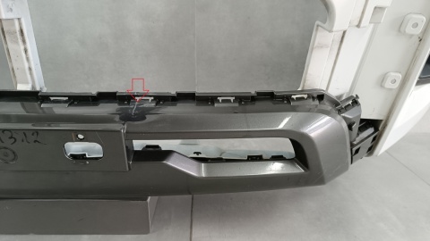 Zderzak przód przedni TOYOTA HILUX 8 LIFT INVINCIBLE 19-