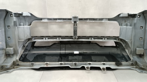 Zderzak przód przedni TOYOTA HILUX 8 LIFT INVINCIBLE 19-