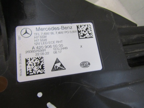 LAMPA PRZÓD MERCEDES CITAN W420 420 ZWYKŁA 21- LH LEWA A4209060000