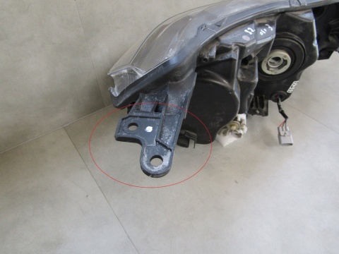 LAMPA PRZÓD SUZUKI VITARA 3 III LED 15-18 LH LEWA 100-18095