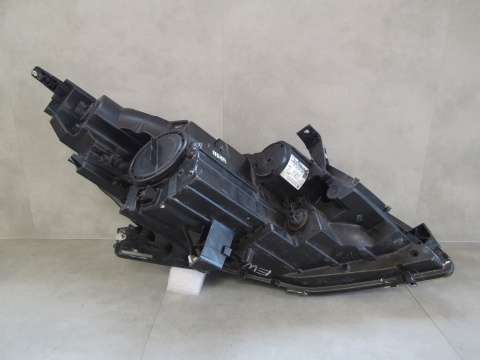 Lampa przód Opel Zafira C ZWYKŁA SOCZEWKA 12-16 LH LEWA 13399858