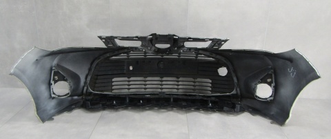Zderzak przód przedni Toyota Yaris 3 III Lift 14-17 (podłoga)