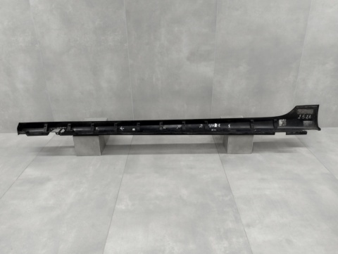 Listwa progowa prawa Opel Astra K V OPC 5D 15-21