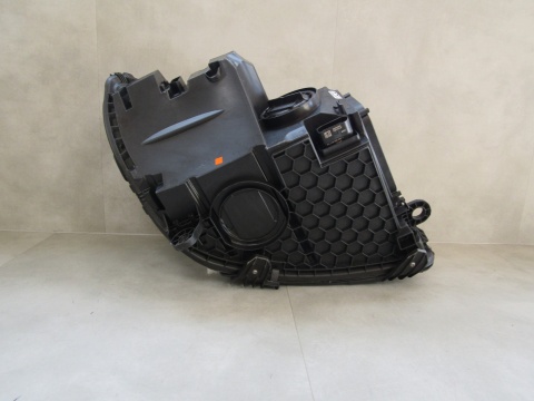 LAMPA PRZÓD MERCEDES C-KLASA W206 LED HIGH PERFORMANCE 22- LH A2069067103