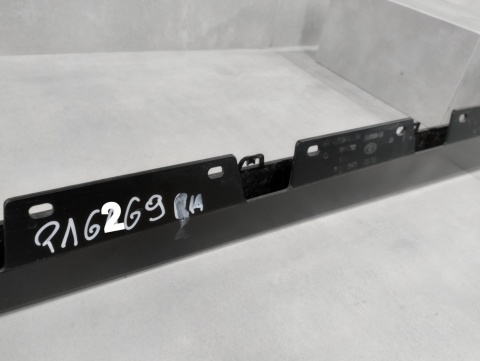 Listwa progowa prawa TOYOTA GR SUPRA V 5 19- J29 DB