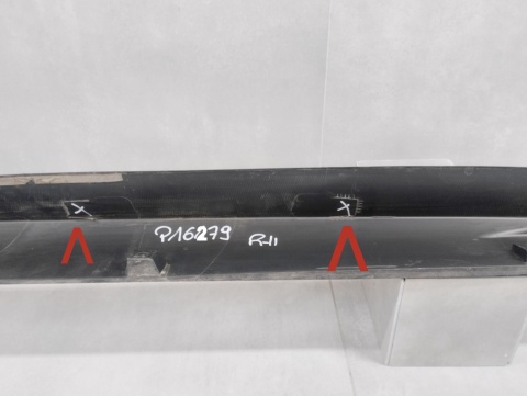 Listwa progowa prawa Volkswagen VW ID.3 ID 3 19- 10A 853856C