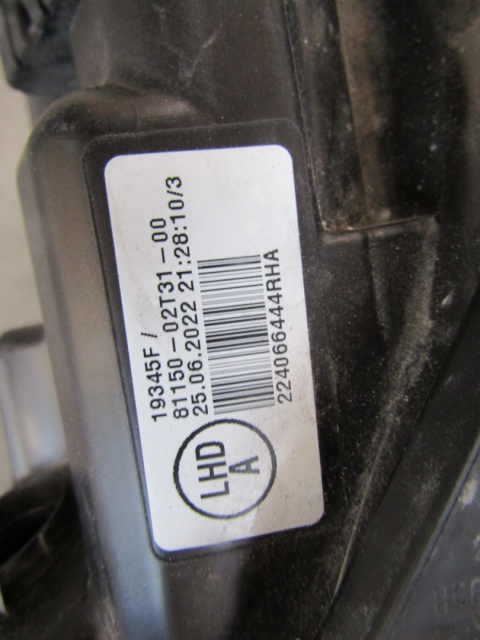 LAMPA PRZÓD TOYOTA COROLLA E21 SEDAN ZWYKŁA SOCZEWKA LH 18- 81150-02T31-00