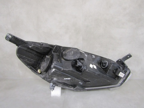 LAMPA PRZÓD FORD FIESTA MK8 ZWYKŁA 17-21 LH LEWA