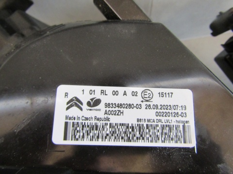 LAMPA PRZÓD CITROEN C3 III ZWYKŁA DRL RH PRAWA 20-24 LIFT 9833480280-03