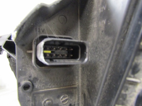 LAMPA PRZÓD CITROEN JUMPY III 3 16-23 VIVARO ZWYKŁA 19-23 RH PRAWA 9808567680