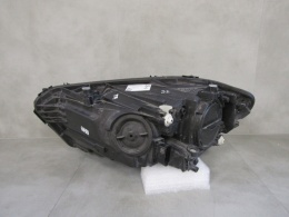 LAMPA PRZÓD MERCEDES A KLASA 177 W177 ZWYKŁA 18-22 RH PRAWA A1779062200