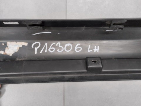 Listwa progowa lewa Range Rover Evoque BJ32-10155 L538 11-18
