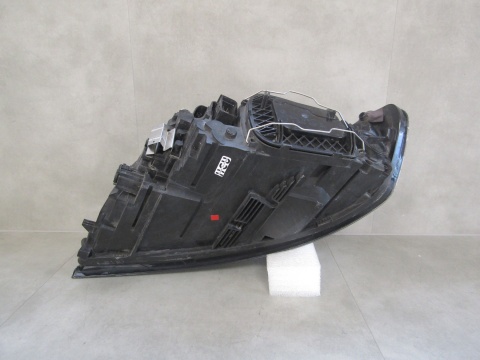 Lampa przód Volvo S40 V50 II LIFT KSENON SKRĘTNY 07-12 RH PRAWA 30763030