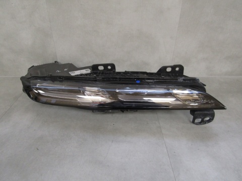 Lampa przód BMW 7 G70 LED DRL SVAROWSKI RH PRAWA 22- 9879936