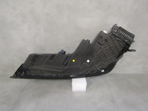 Lampa przód BMW 7 G70 LED DRL SVAROWSKI RH PRAWA 22- 9879936