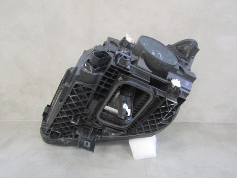 Lampa przód Mercedes B Klasa W247 Lift LED PERFORMANCE 22- RH A2479061004