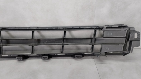 Kratka zderzaka przód przednia Toyota Noah 14-17 53112-28220