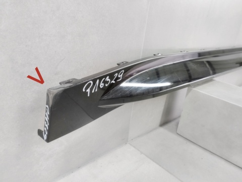 Listwa progowa prawa BMW G80 M3 20 M-3 51778084408