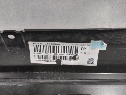 Listwa progowa prawa BMW G80 M3 20 M-3 51778084408