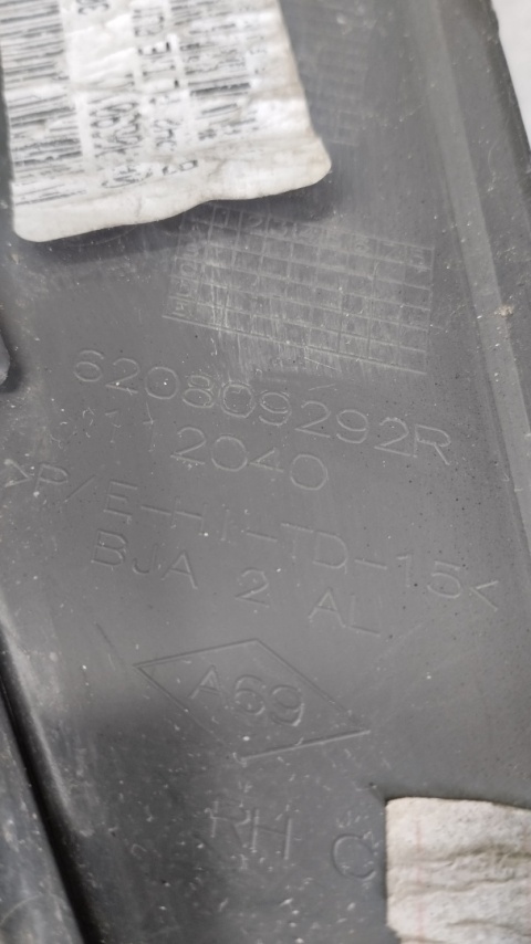 RENAULT CLIO V KRATKA ZDERZAKA PRZÓD LEWA 620810088R