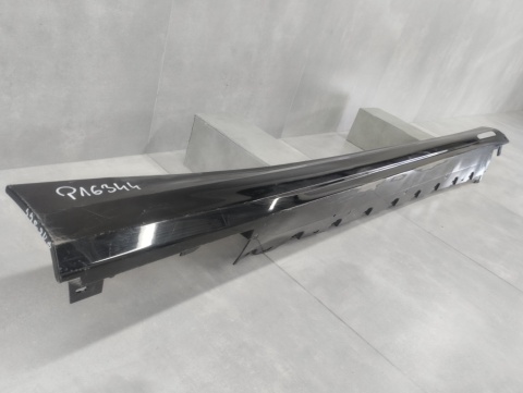 Listwa progowa prawa BMW i5 G60 G61 xDRIVE eDRIVE M60 23-
