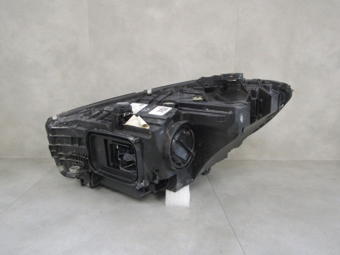 LAMPA PRZÓD MERCEDES C KLASA W206 FULL LED PERFORMANCE 21- RH A2069060803