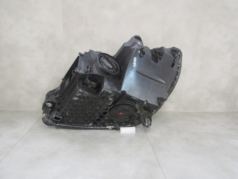 LAMPA PRZÓD MERCEDES C KLASA W206 FULL LED PERFORMANCE 21- RH A2069060803
