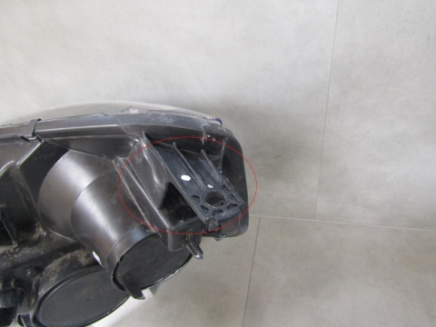 LAMPA PRZÓD NISSAN NV400 INTERSTAR II 10- ZWYKŁA RH PRAWA 26010BZ50A