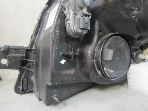 LAMPA PRZÓD NISSAN NV400 INTERSTAR II 10- ZWYKŁA RH PRAWA 26010BZ50A