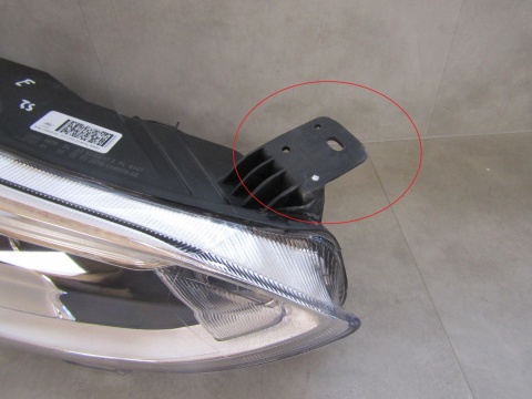 LAMPA PRZÓD FORD FOCUS MK4 IV ZWYKŁA 18-21 RH JX7B-13W029-AE