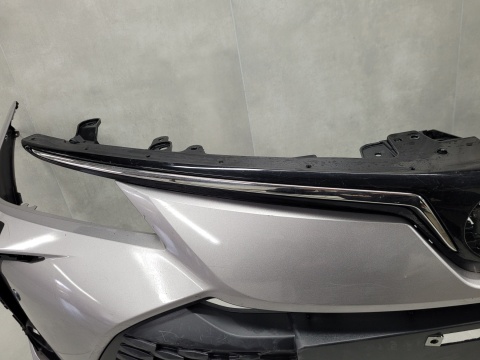 Zderzak przód przedni Toyota Corolla E21 XII Sedan lift 22-
