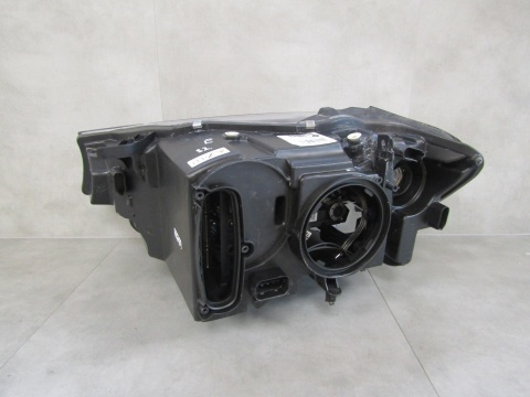 Lampa przód BMW X3 F25 LIFT LCI KSENON SKRĘTNY 14-17 RH PRAWA 7410836