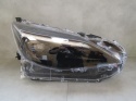 Lampa przód Toyota Yaris Cross ZWYKŁA SOCZEWKA 17-22 RH PRAWA 0D-310