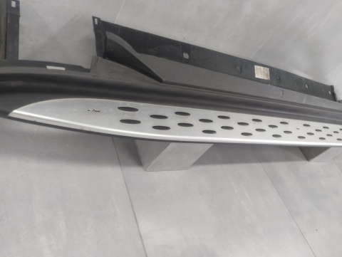 Listwa progowa lewa Mercedes EQC N293 19- stopień