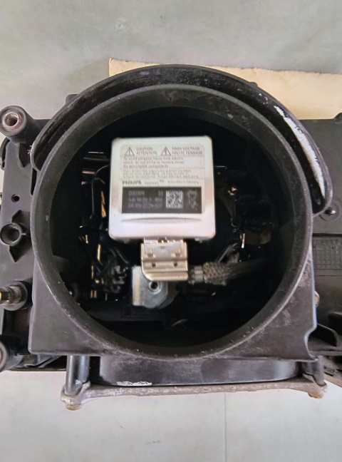 LAMPA PRZÓD IVECO STRALIS LEWA LH KSENON 13-16 5801745441