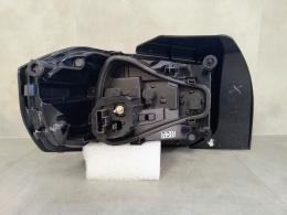 Lampa tył Citroen C3 IV ZWYKŁA Z LED 24- PRAWA RH 9845616480