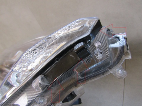 Lampa przód Toyota RAV4 V LED RH PRAWA 19-21
